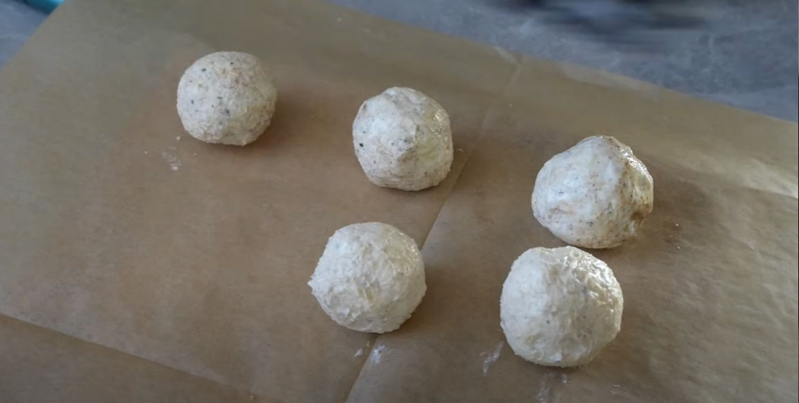 Пошаговый рецепт сырных шариков с беконом - шаг 7