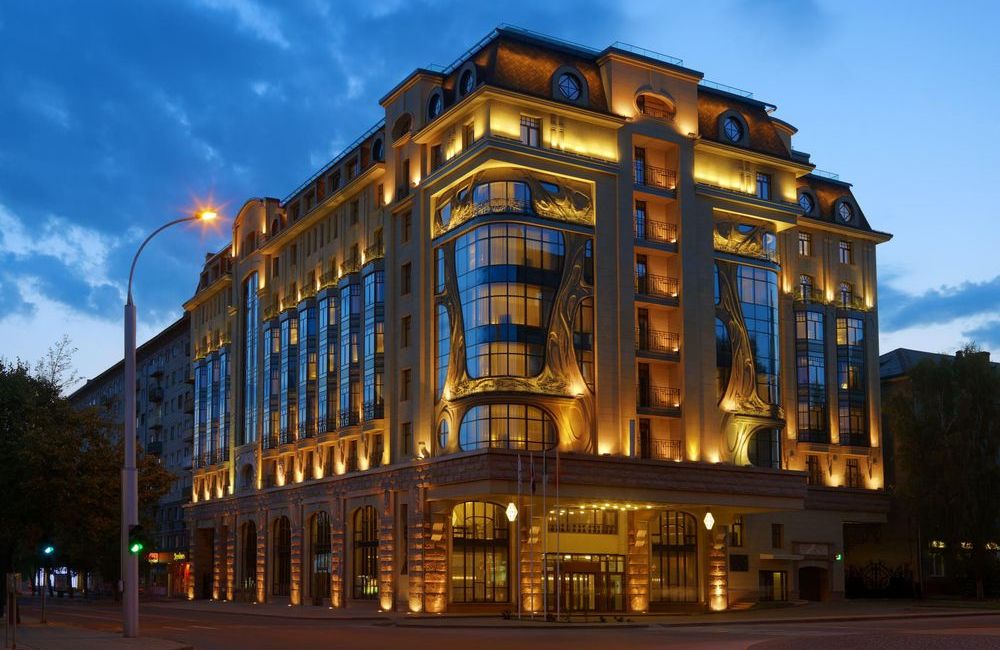 Grand Autograph Hotel